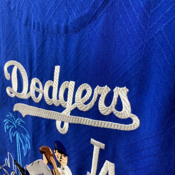 Sample tommy Bahamas los angles dodgers embroidered stitch Hawaiian button shirt - Picture 2 of 12